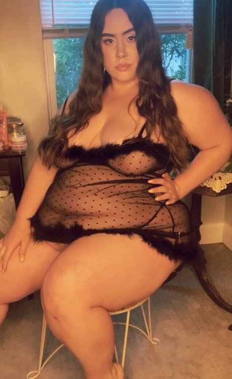 Nacktes geleaktes OnlyFans-Foto von Thickhungryhoney