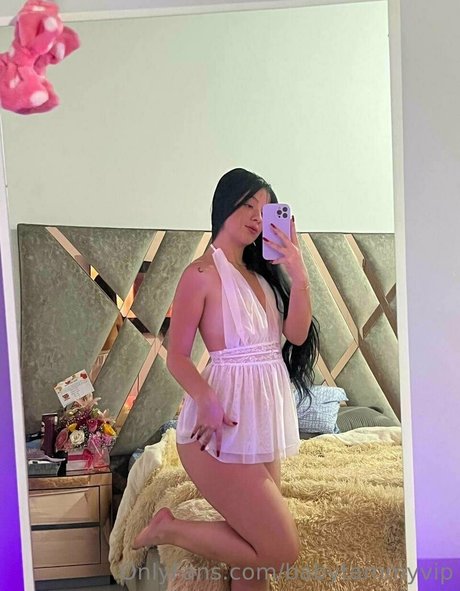 Nacktes geleaktes OnlyFans-Foto von Babytammyvip