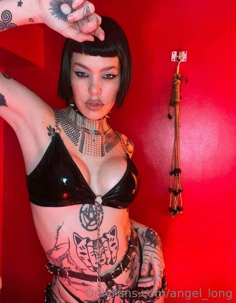 Nacktes geleaktes OnlyFans-Foto von Angellong