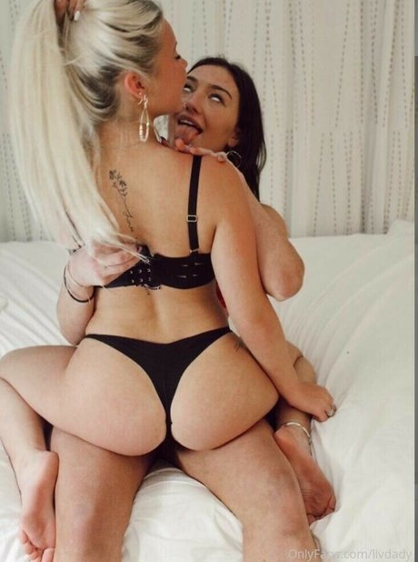 Nacktes geleaktes OnlyFans-Foto von Christenwhitman