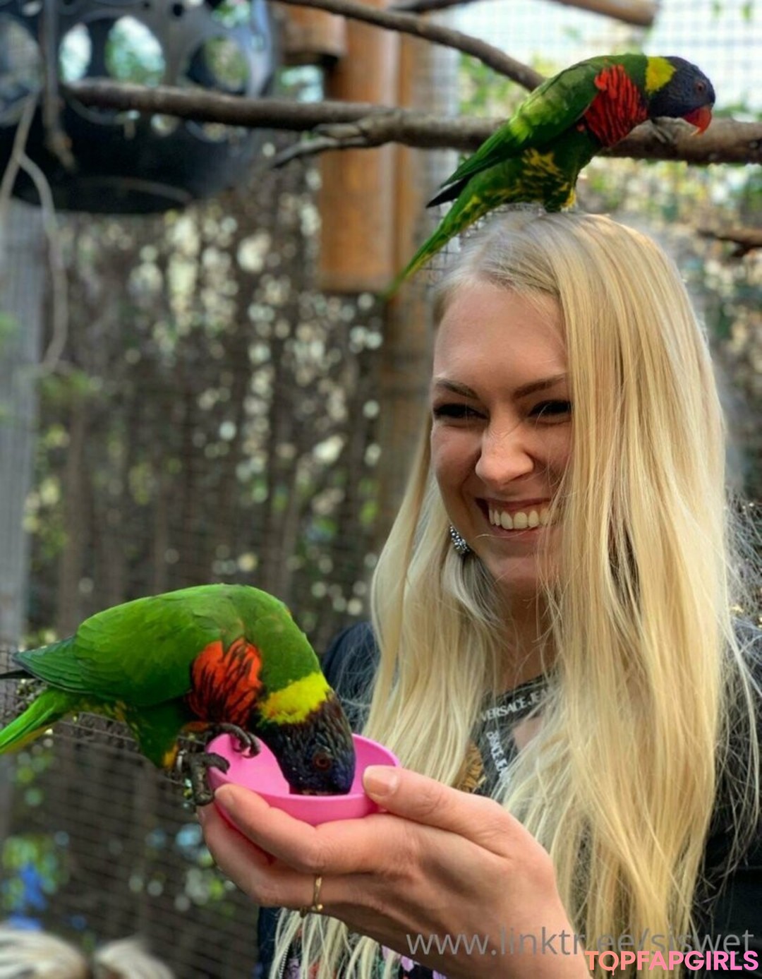 Nacktes geleaktes OnlyFans-Foto von Siswet19 #1043