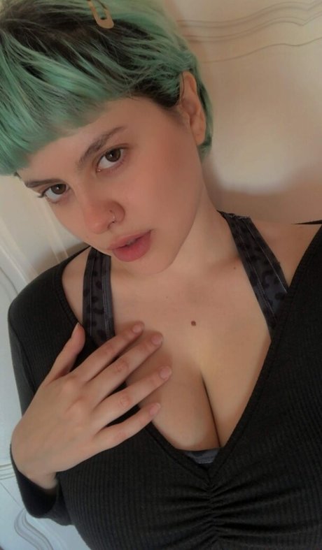 Nacktes geleaktes OnlyFans-Foto von Moonvvenus