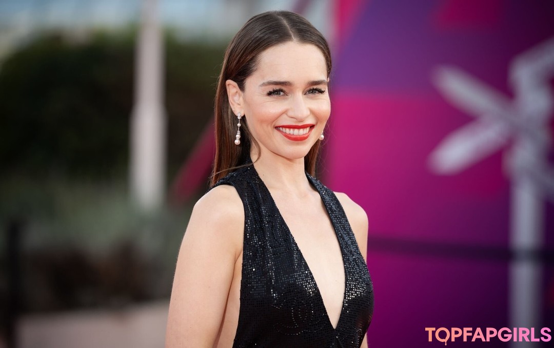 Nacktes geleaktes OnlyFans-Foto von Emilia Clarke #1166
