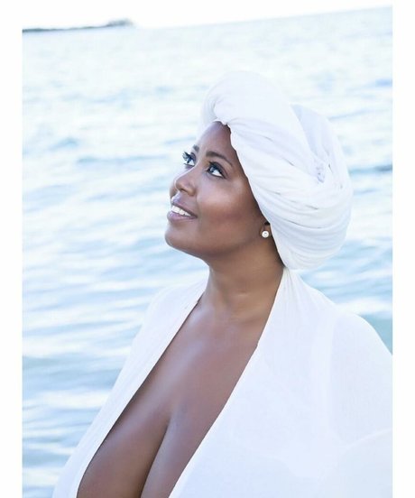 Nacktes geleaktes OnlyFans-Foto von Monique Cooper
