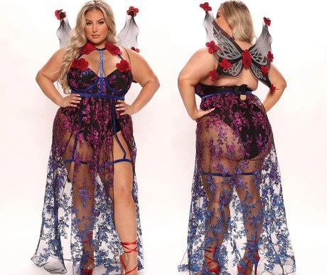 Nacktes geleaktes OnlyFans-Foto von Ashley Alexiss