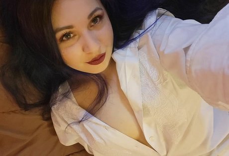 Nacktes geleaktes OnlyFans-Foto von Melodytvv