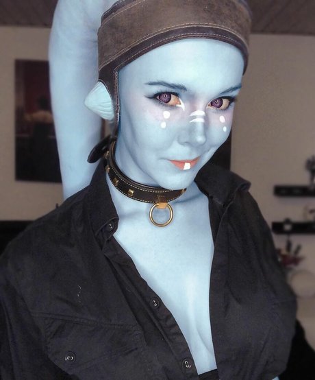 Nacktes geleaktes OnlyFans-Foto von Holominxcosplay