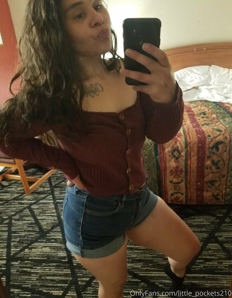 Little_pockets210