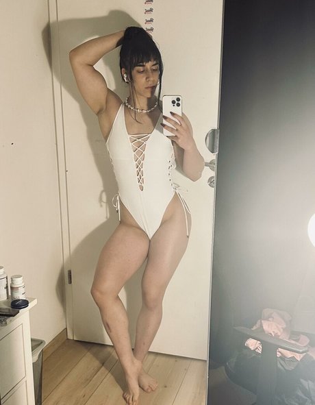 Nacktes geleaktes OnlyFans-Foto von Courtney01