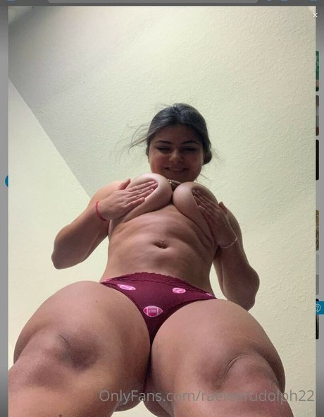 Nacktes geleaktes OnlyFans-Foto von Raelee Rudolph
