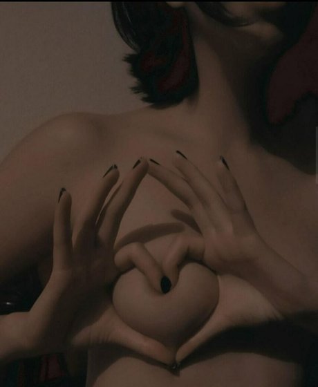 Nacktes geleaktes OnlyFans-Foto von Naddmartinez