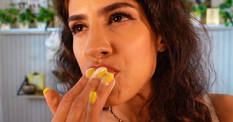 Nacktes geleaktes OnlyFans-Foto von Irma La Dulce Asmr