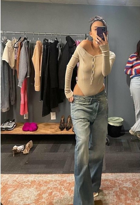 Nacktes geleaktes OnlyFans-Foto von Christian Serratos