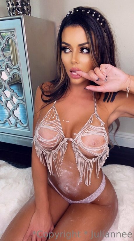 Juliannee