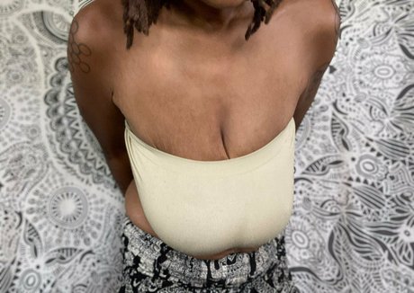 Therealblackqueenraven