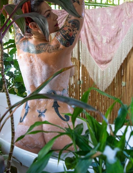 Nacktes geleaktes OnlyFans-Foto von Danielle Colby