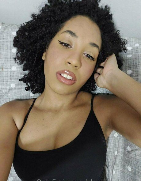 Nacktes geleaktes OnlyFans-Foto von Itscharl0ttehall