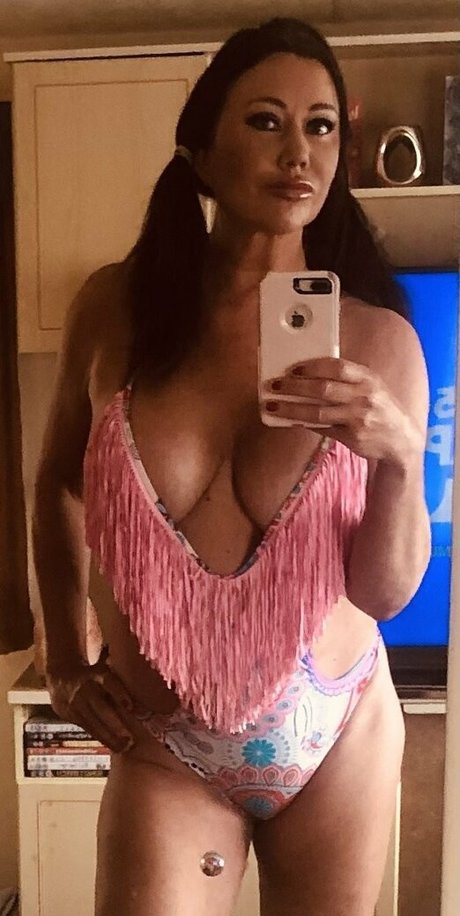 Nacktes geleaktes OnlyFans-Foto von Mslisaappleton