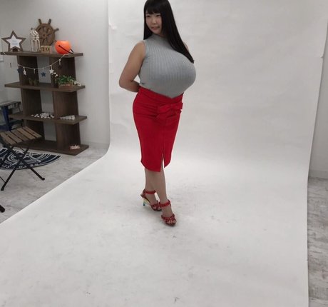 Nacktes geleaktes OnlyFans-Foto von Momomomose