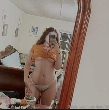 Nacktes geleaktes OnlyFans-Foto von Kaylabelofski