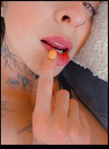 Nacktes geleaktes OnlyFans-Foto von Bruna Brito Pro