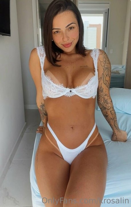 Nacktes geleaktes OnlyFans-Foto von Karolrosalin