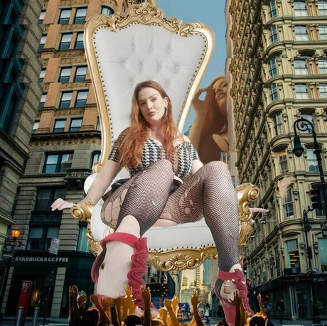 Giantessgingerofficial