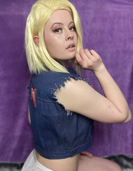 Nacktes geleaktes OnlyFans-Foto von Momocoloured
