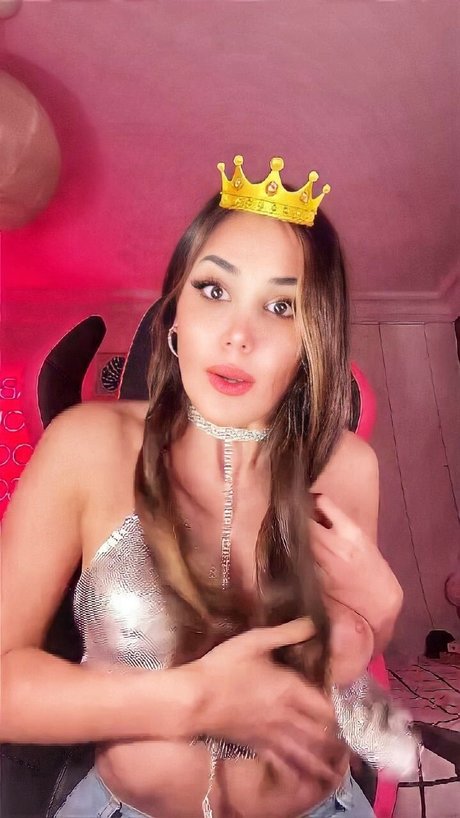 Nacktes geleaktes OnlyFans-Foto von Kardelen Toprak