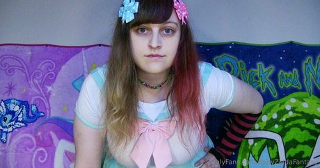 Nacktes geleaktes OnlyFans-Foto von Babyzeldafantasy