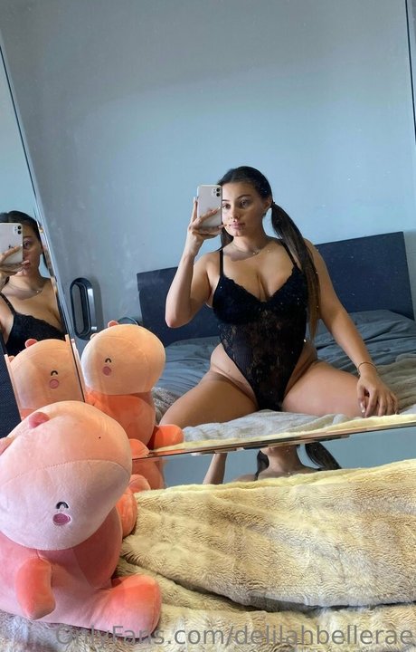Nacktes geleaktes OnlyFans-Foto von Delilahbellerae