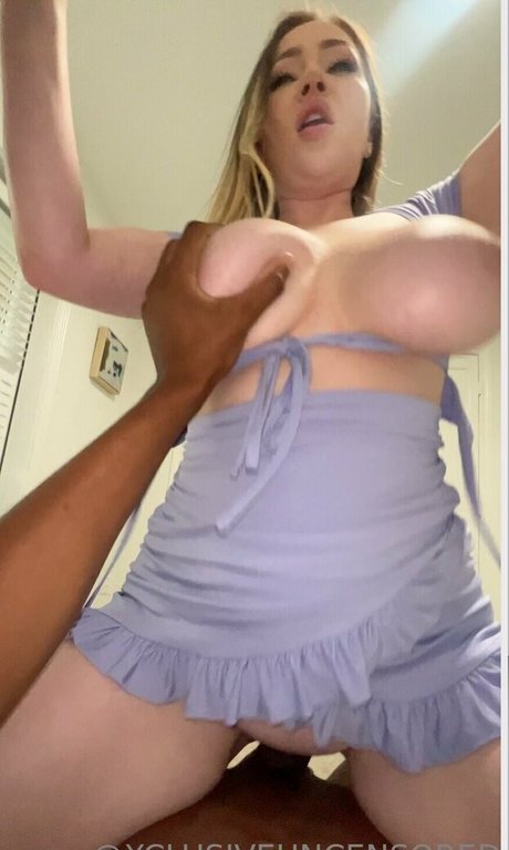Nacktes geleaktes OnlyFans-Foto von Xclusiveuncensored
