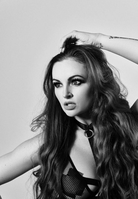 Nacktes geleaktes OnlyFans-Foto von Maria Kanellis