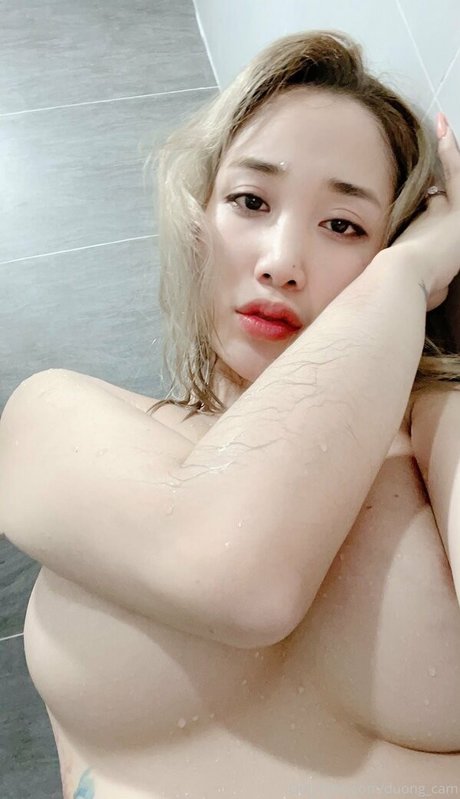 Nacktes geleaktes OnlyFans-Foto von Duongcam