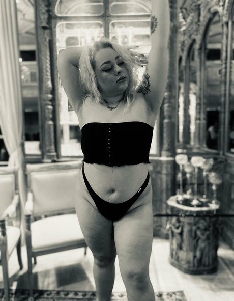 Nacktes geleaktes OnlyFans-Foto von Haileyrae20