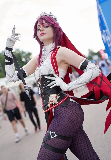 Anya Ichios