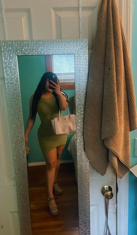 Nacktes geleaktes OnlyFans-Foto von Safiyaswrld