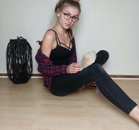 Nacktes geleaktes OnlyFans-Foto von Emmyfeetandsocks