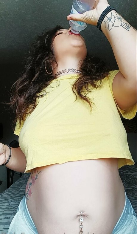 Nacktes geleaktes OnlyFans-Foto von Naughtysalamanderfree