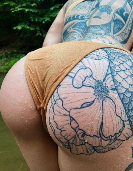 Nacktes geleaktes OnlyFans-Foto von Alltimelody