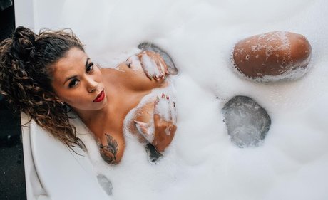 Nacktes geleaktes OnlyFans-Foto von Raica