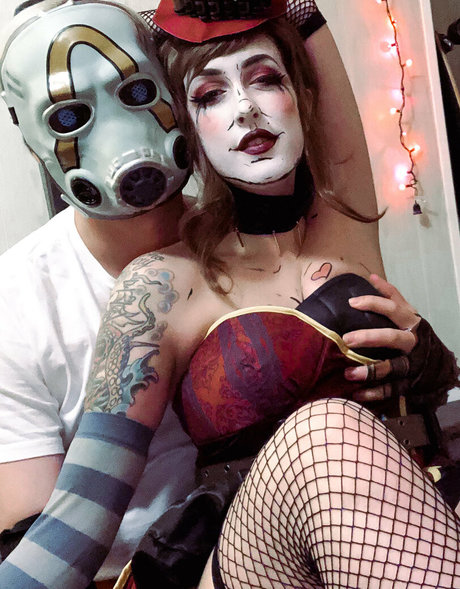 Nacktes geleaktes OnlyFans-Foto von Yoemilyreyfree
