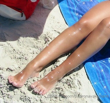 Nacktes geleaktes OnlyFans-Foto von Padronavaleclaire