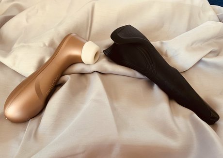 Nacktes geleaktes OnlyFans-Foto von Honeynzfree