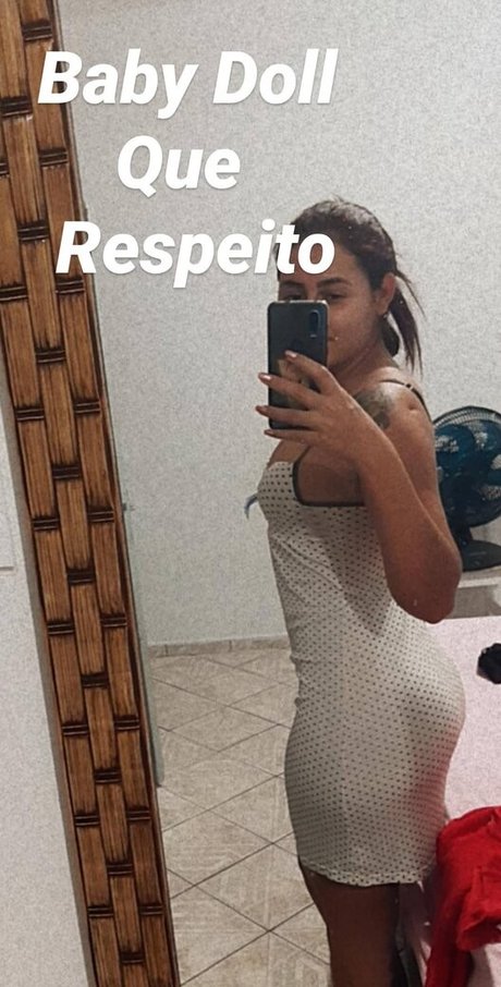 Nacktes geleaktes OnlyFans-Foto von Bella Menezes