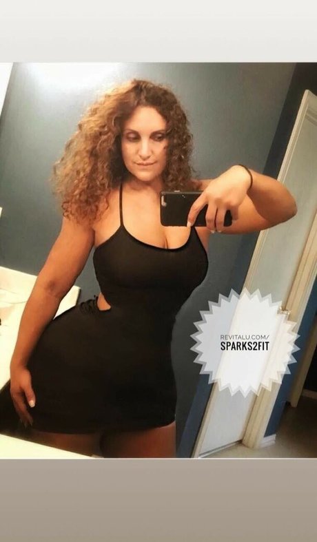 Nacktes geleaktes OnlyFans-Foto von Sparks2fit