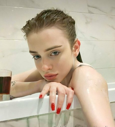 Nacktes geleaktes OnlyFans-Foto von Cutiealice