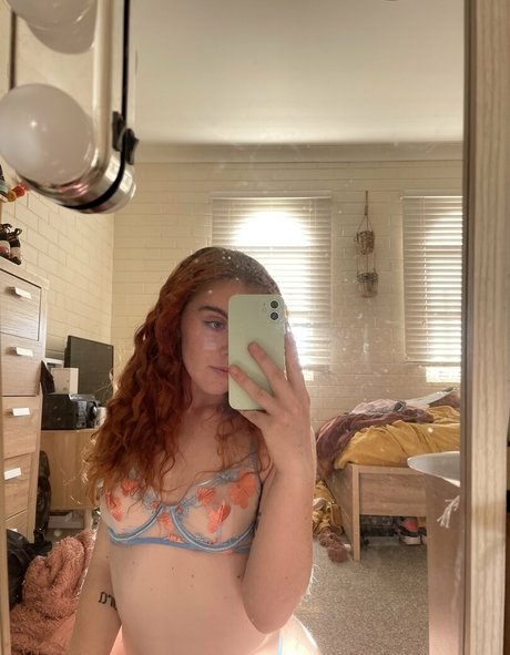 Nacktes geleaktes OnlyFans-Foto von Autumnlutz