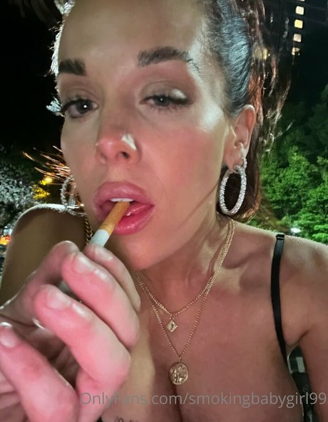Smokingbabygirl99