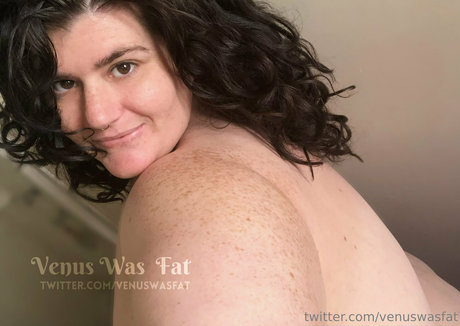 Nacktes geleaktes OnlyFans-Foto von Xxlbbw